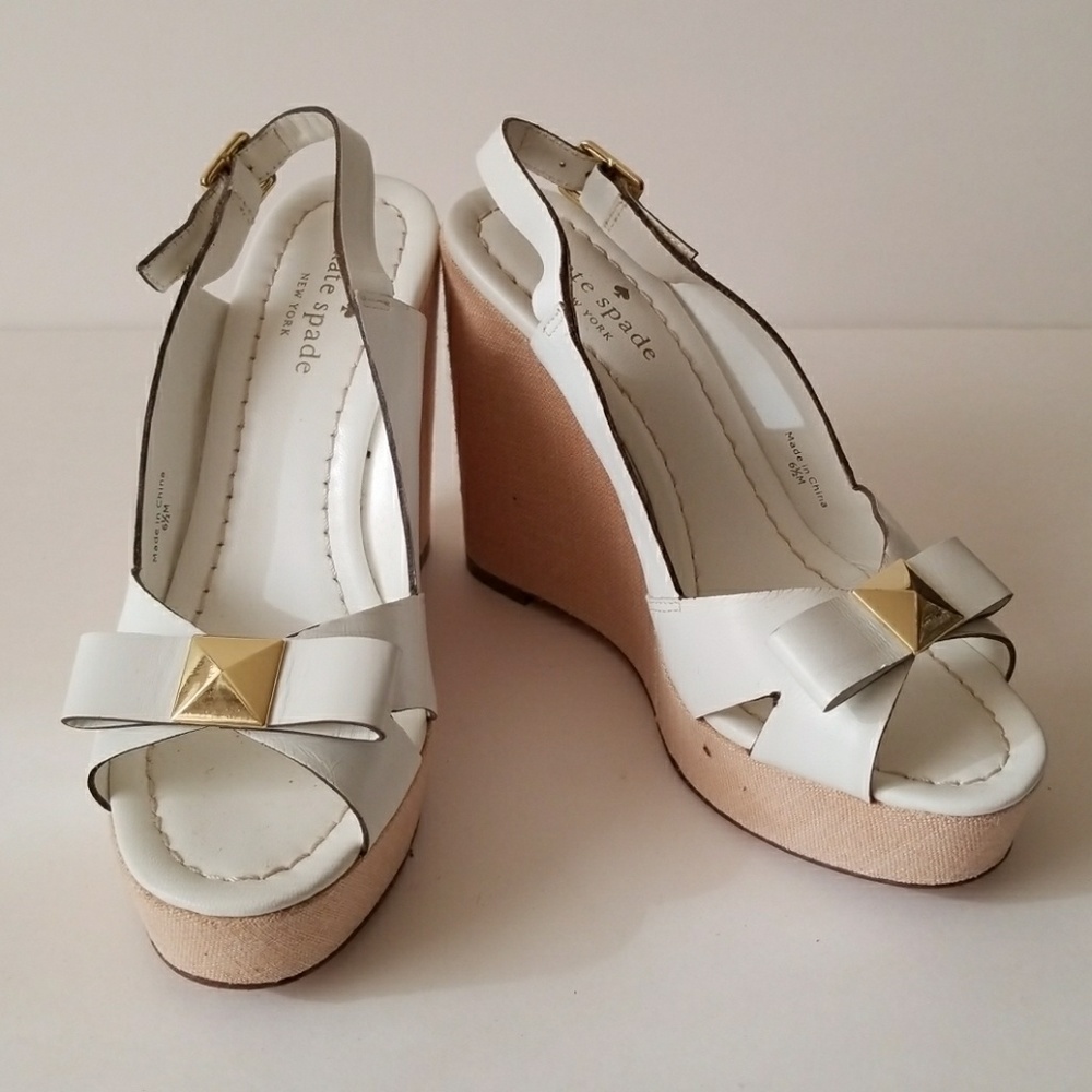 Kate Spade White & Tan Bow Wedges Sz 6.5